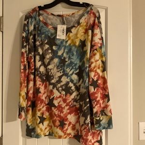 Honey me curvy scoop neck light weight sweater